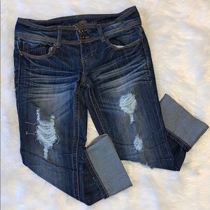 Almost Famous Distressed Capris
